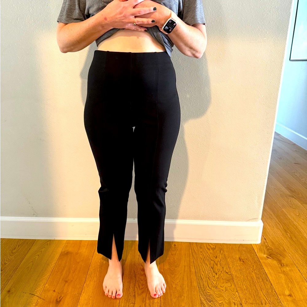 Sweaty Betty black legging split front pants size Large never worn